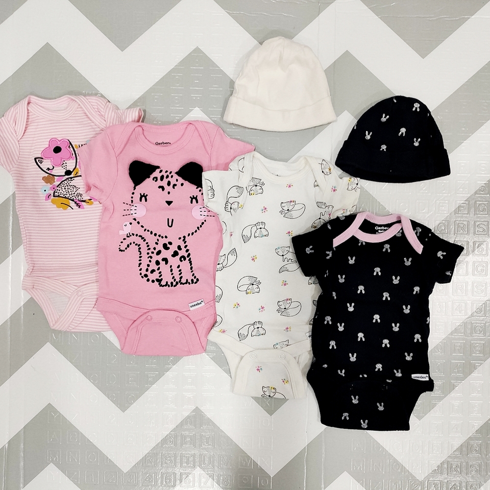 Gerber | bundle 4 newborn baby girls pink and black bodysuit onesies NB